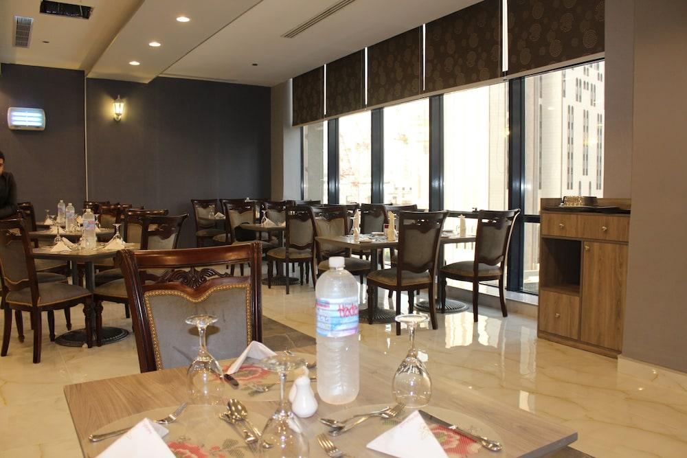 Al Safwah Orchid Hotel Mekka Buitenkant foto The restaurant