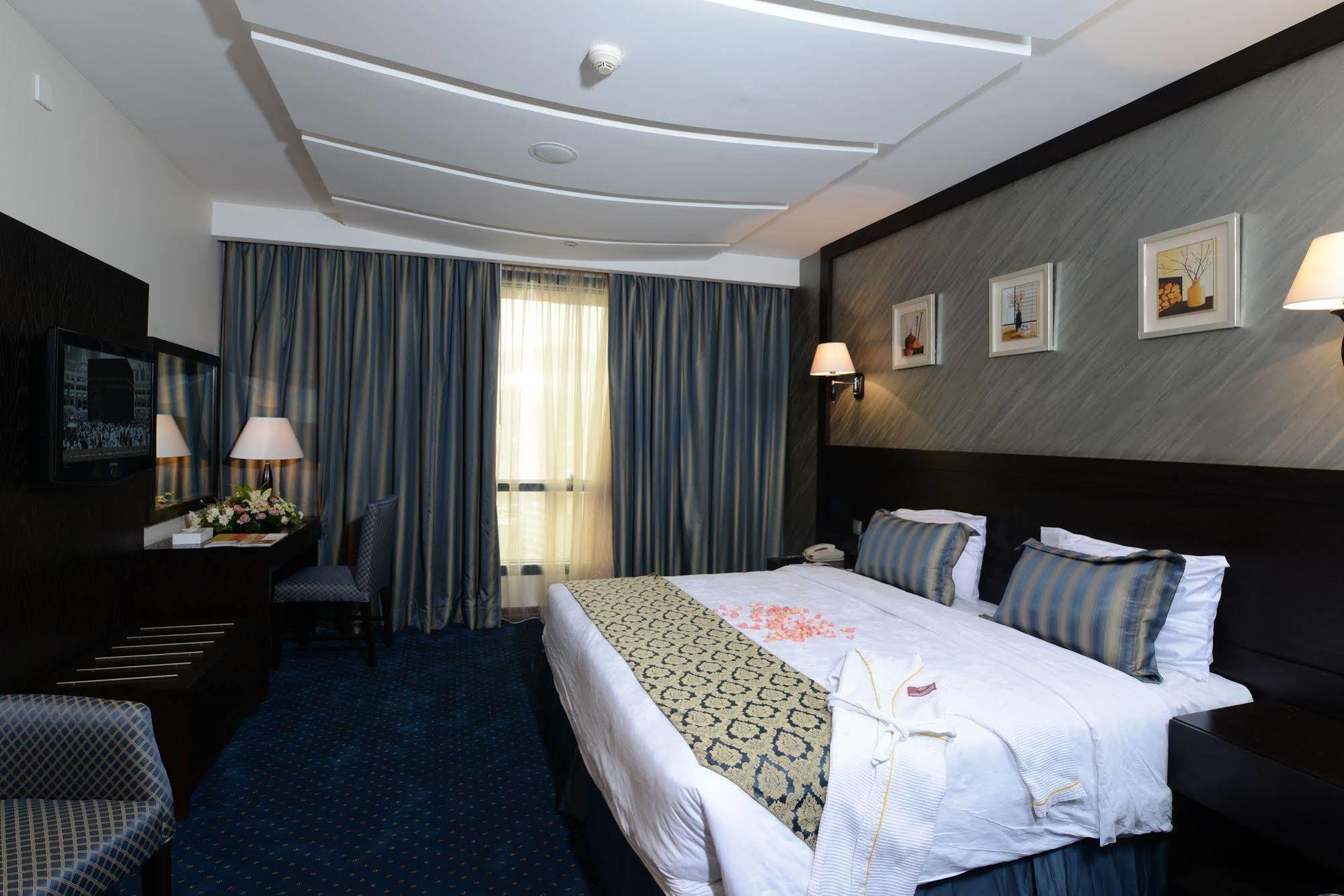 Al Safwah Orchid Hotel Mekka Buitenkant foto Deluxe Room